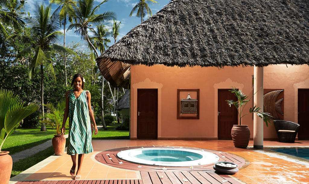 Neptune Village Beach Resort & Spa Galu Eksteriør bilde