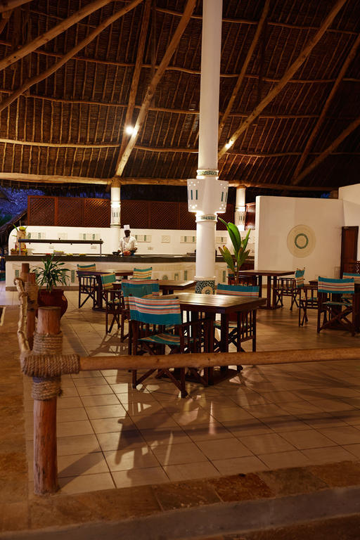 Neptune Village Beach Resort & Spa Galu Eksteriør bilde