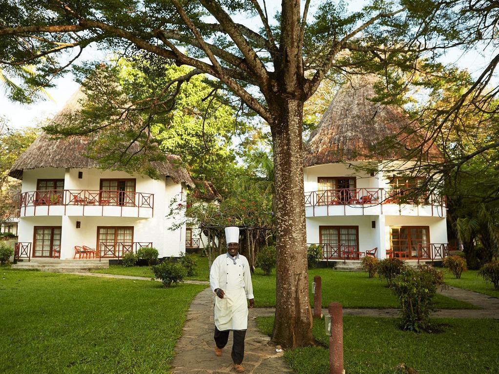 Neptune Village Beach Resort & Spa Galu Eksteriør bilde