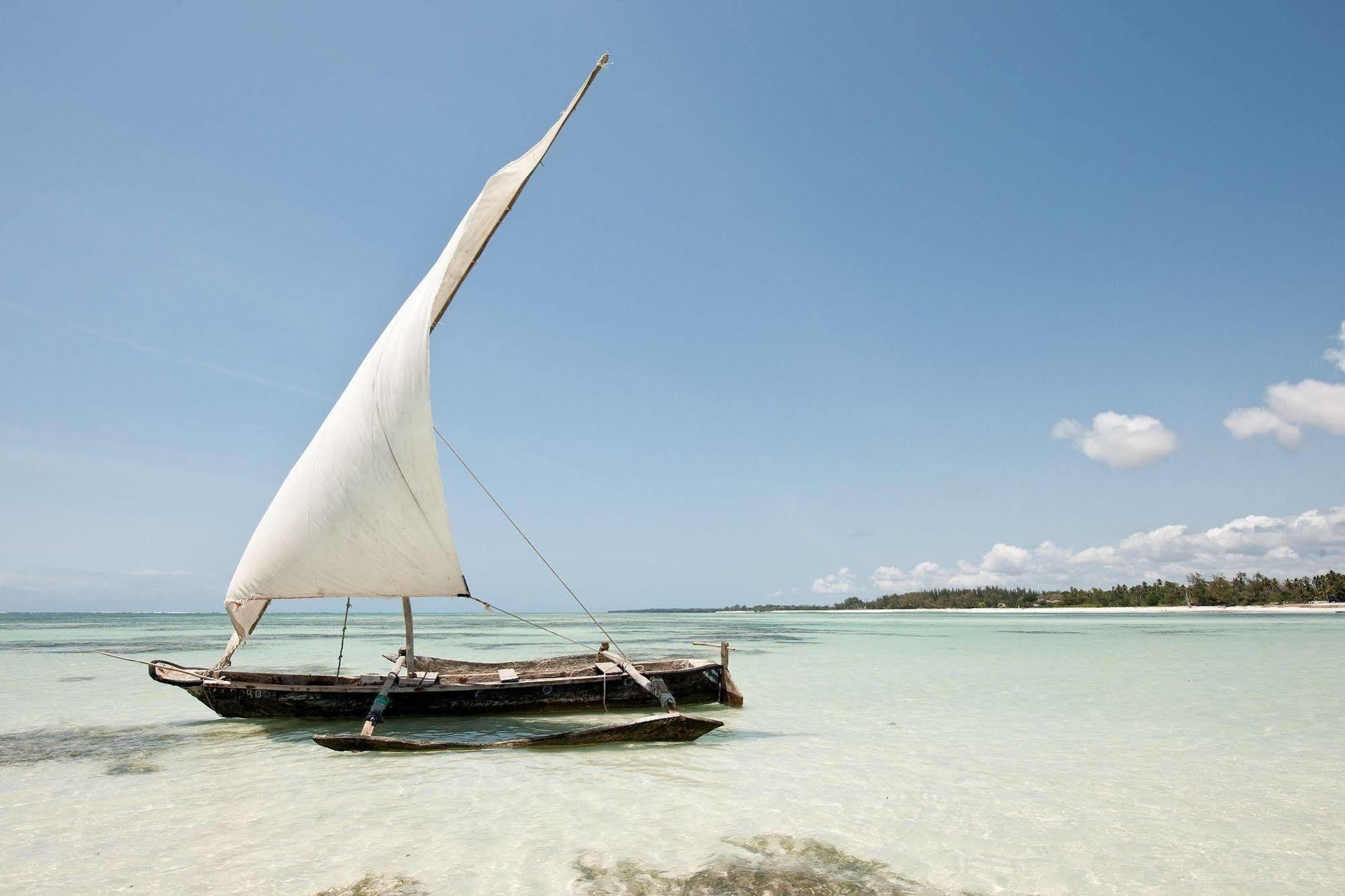 Neptune Village Beach Resort & Spa Galu Eksteriør bilde