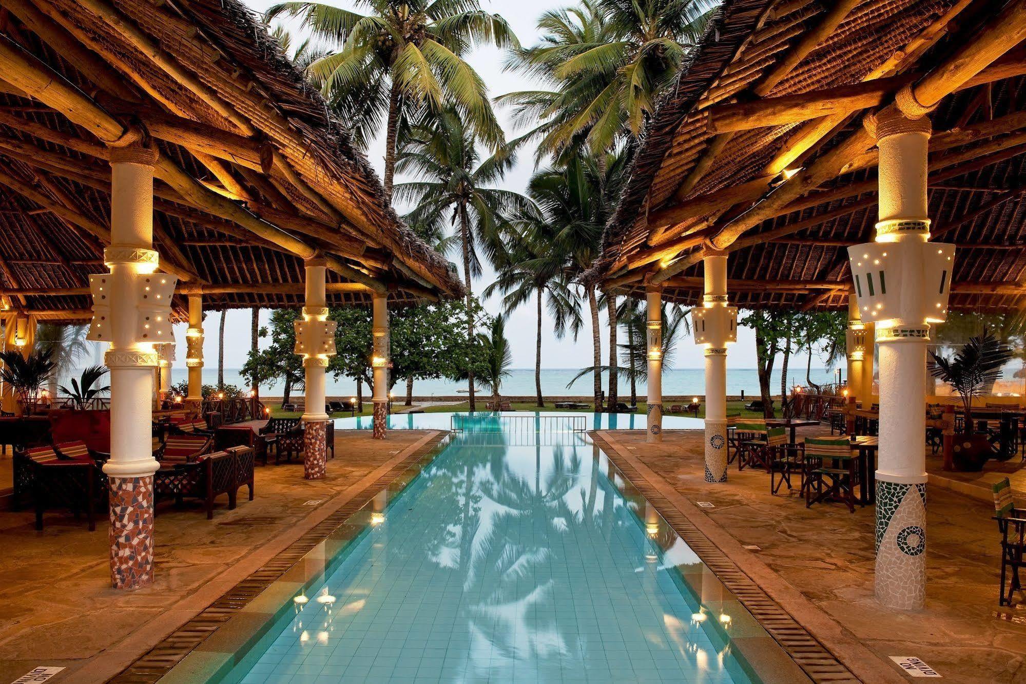 Neptune Village Beach Resort & Spa Galu Eksteriør bilde